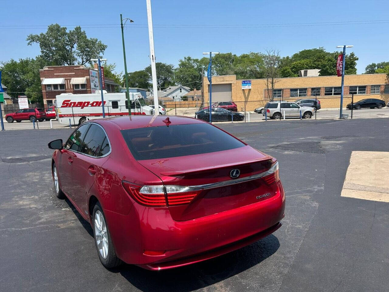 2013 Lexus ES 300h for sale at Chicago Auto House in Chicago, IL