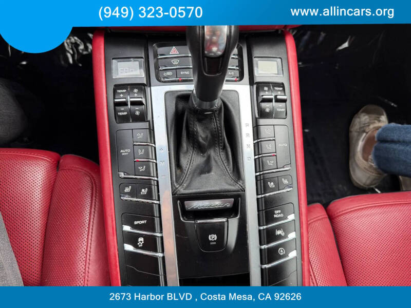 2016 Porsche Macan S