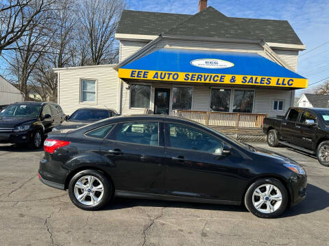 2013 Ford Focus for sale at EEE AUTO SERVICES AND SALES LLC in Cincinnati OH