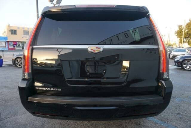 2016 Cadillac Escalade