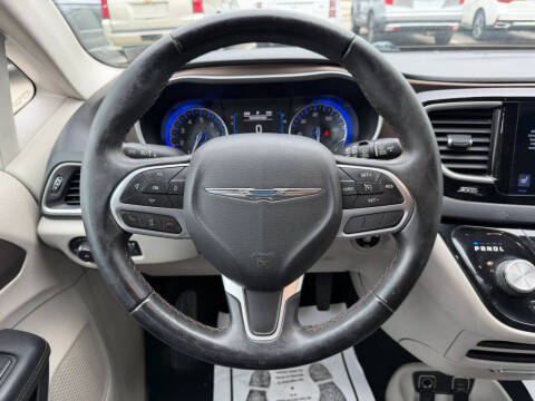2017 Chrysler Pacifica