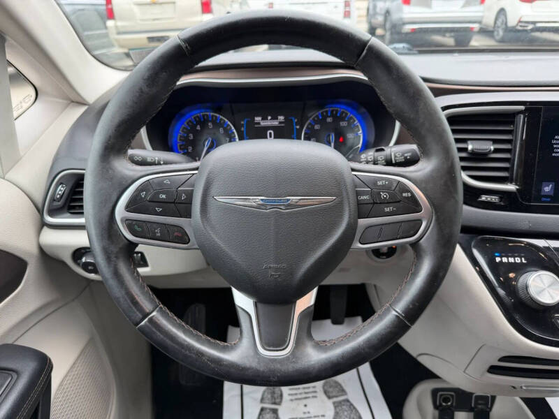 2017 Chrysler Pacifica