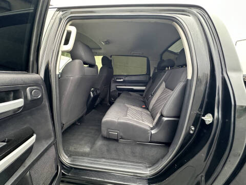 2020 Toyota Tundra SR5