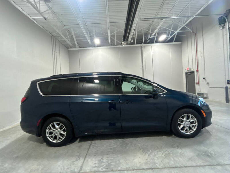 2021 Chrysler Pacifica Touring