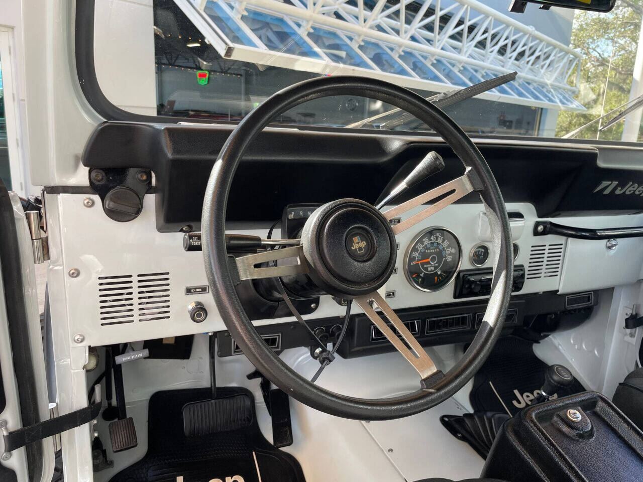 1986 Jeep CJ-7 24