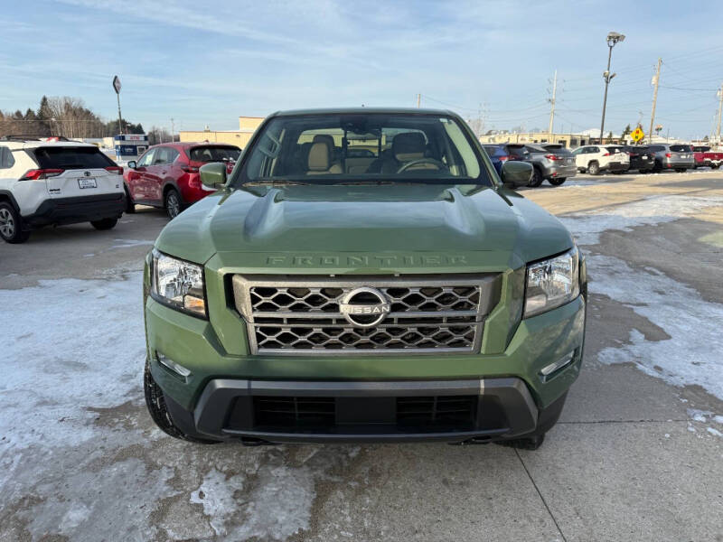 2023 Nissan Frontier SV
