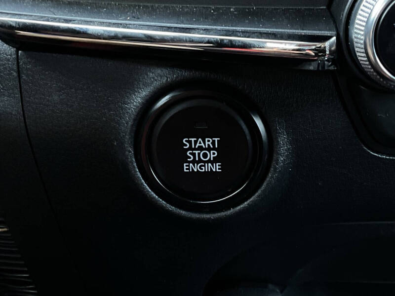 2025 Mazda Mazda3 Sedan 2.5 S Carbon Edition