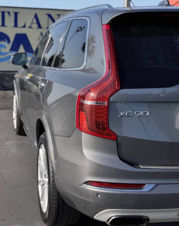 2016 Volvo XC90 T8 eAWD Inscription