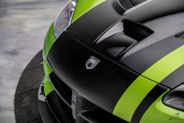 2010 Dodge Viper SRT-10