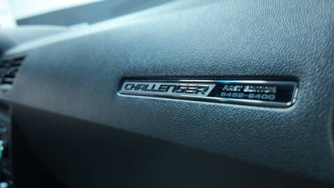 2008 Dodge Challenger SRT8