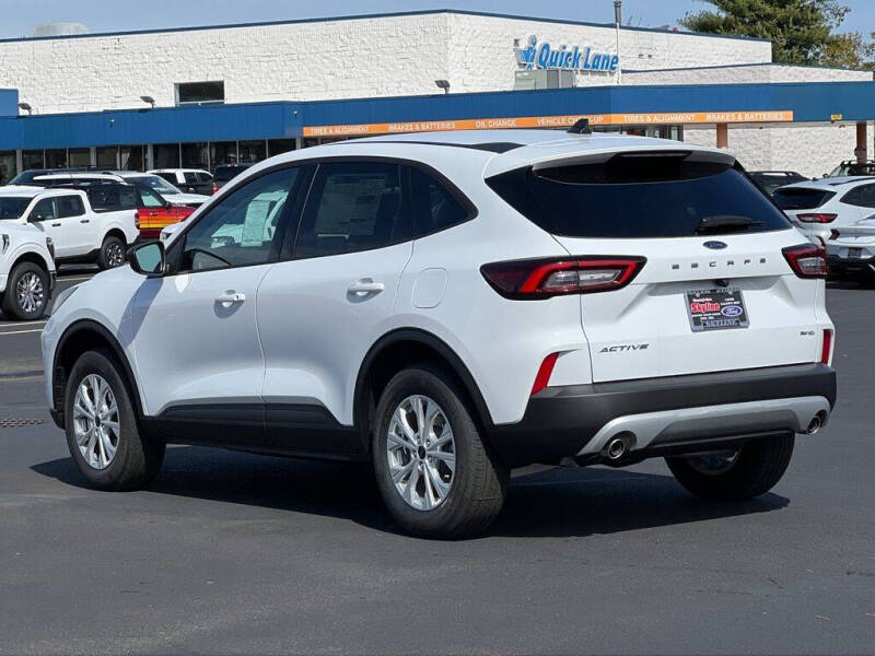 2025 Ford Escape Active