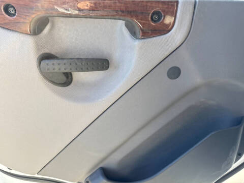 2007 Freightliner M2 106