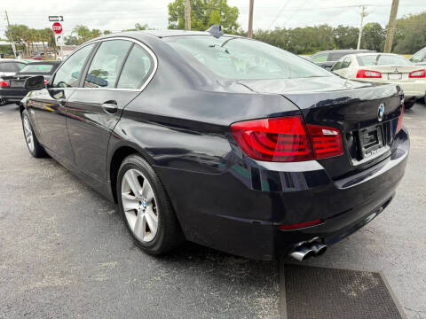 2012 BMW 5 Series 528i