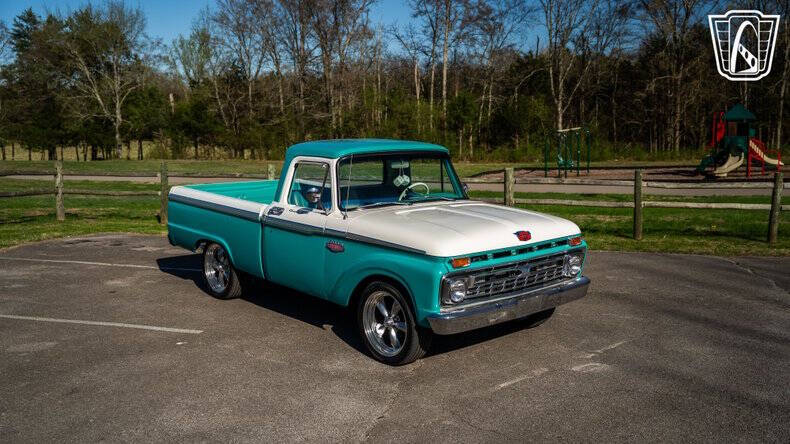 1966 Ford F-100