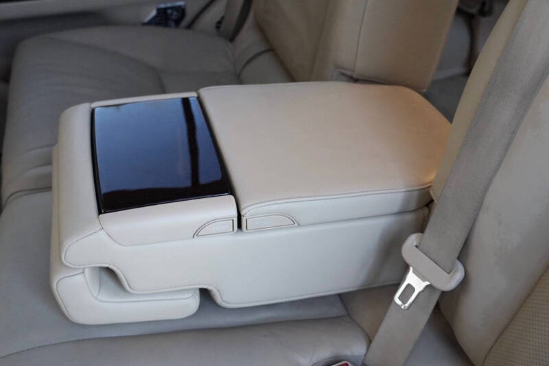 2013 Lexus LX 570