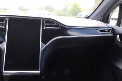 2018 Tesla Model X 75D