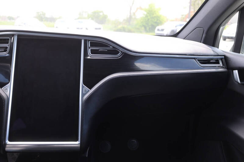 2018 Tesla Model X 75D