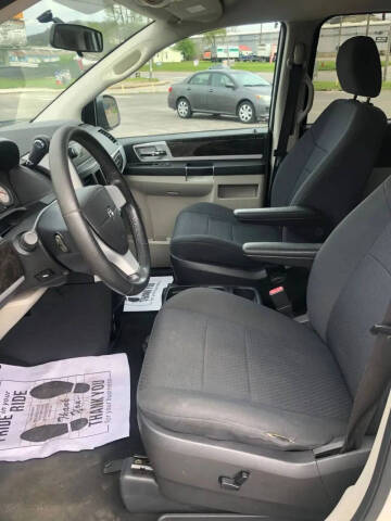 2010 Dodge Grand Caravan SXT