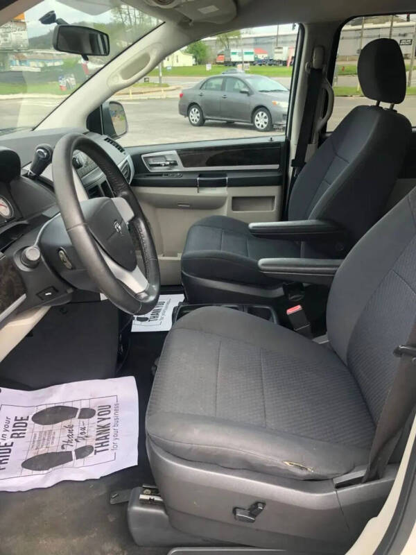 2010 Dodge Grand Caravan SXT