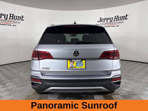 2024 Volkswagen Taos SE 4Motion