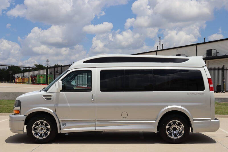 2021 Chevrolet Express LS 2500