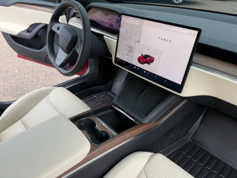 2023 Tesla Model S Standard Range