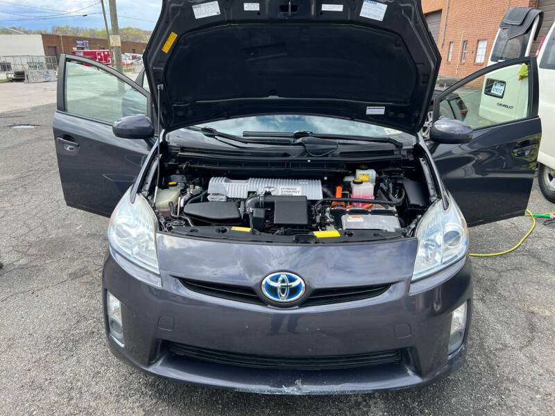 2010 Toyota Prius for sale at Kar Hub in Fredericksburg VA