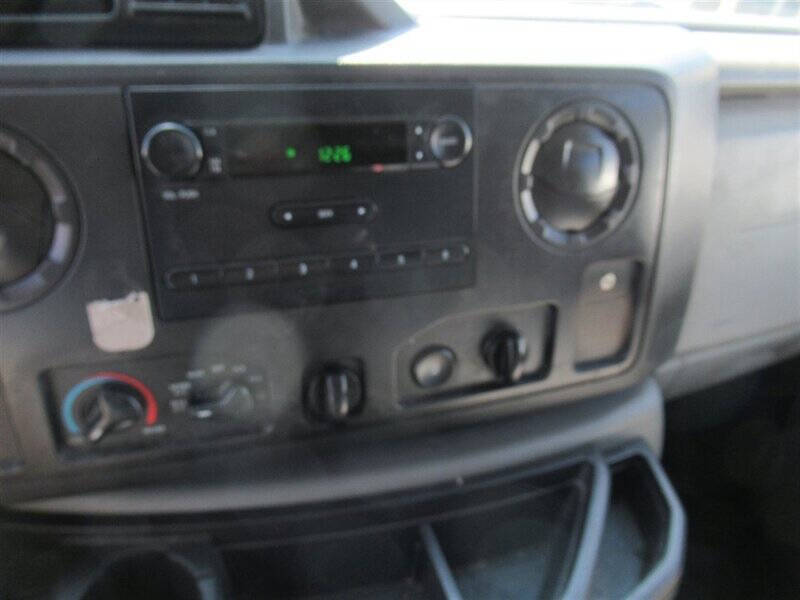 2013 Ford E-Series E-150