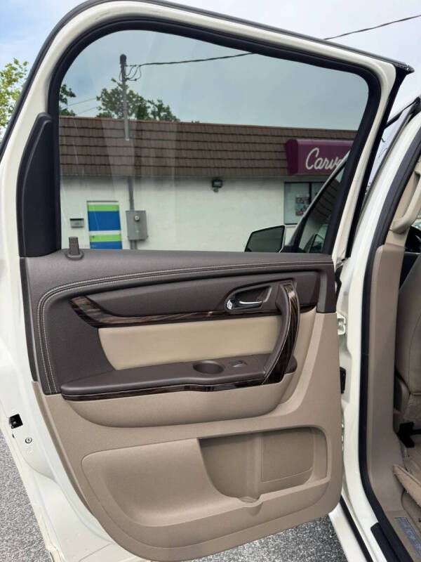 2014 GMC Acadia Denali