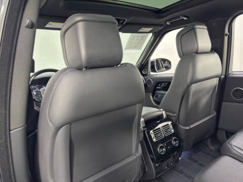2021 Land Rover Range Rover P525 HSE Westminster Edition