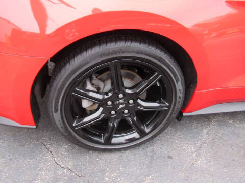 2020 Ford Mustang EcoBoost