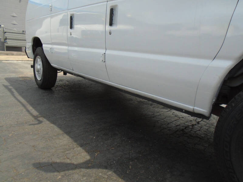 2011 Ford E-Series E-250
