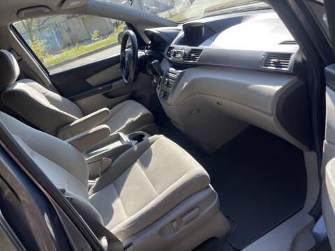2014 Honda Odyssey LX