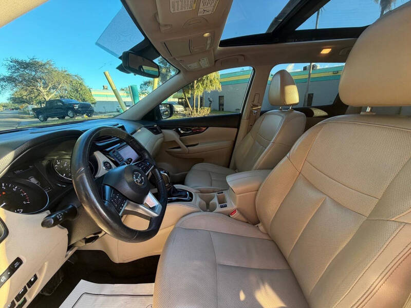 2019 Nissan Rogue SL