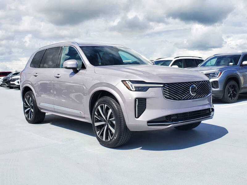 2026 Volvo XC90 B5 Core