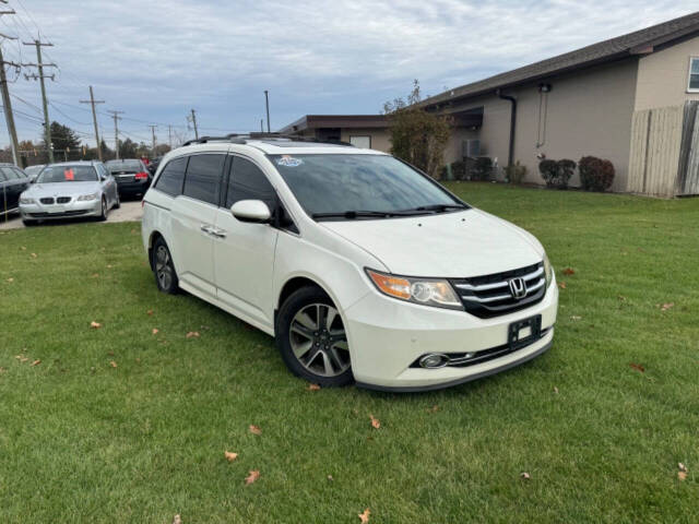 2014 Honda Odyssey for sale at The Motor House in Oswego, IL