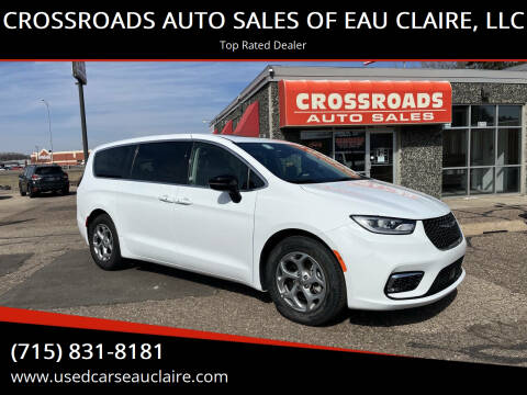 2024 Chrysler Pacifica for sale at CROSSROADS AUTO SALES OF EAU CLAIRE, LLC in Eau Claire WI