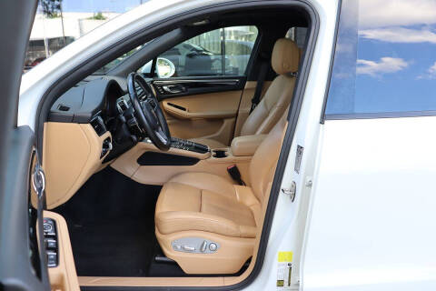 2018 Porsche Macan
