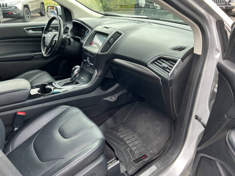 2016 Ford Edge Titanium