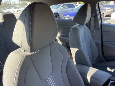 2024 Hyundai Elantra Hybrid Blue