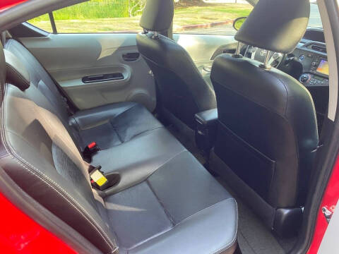 2013 Toyota Prius c Four