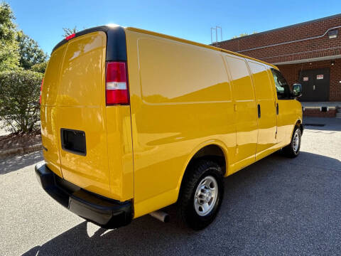 2020 Chevrolet Express 2500
