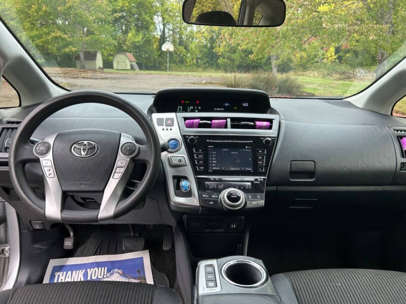2017 Toyota Prius Three