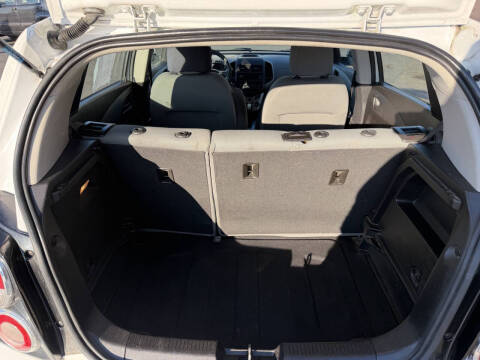 2015 Chevrolet Sonic LS Auto