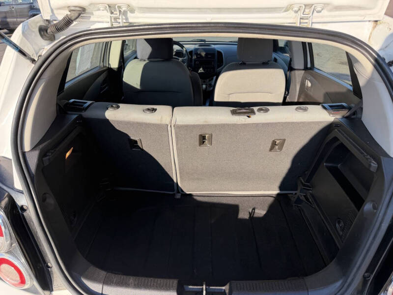 2015 Chevrolet Sonic LS Auto