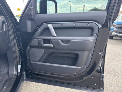 2022 Land Rover Defender