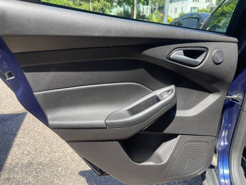 2017 Ford Focus SEL