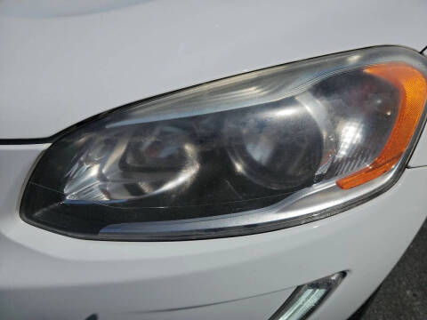 2016 Volvo XC60 T5 Drive-E Premier