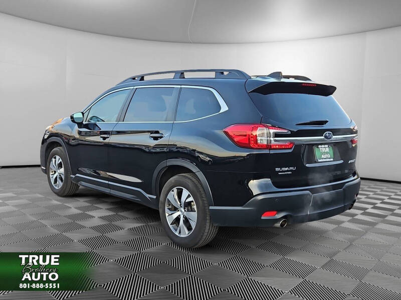 2025 Subaru Ascent Premium 8-Passenger