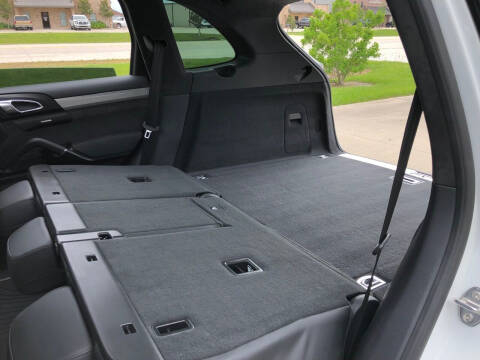 2013 Porsche Cayenne GTS